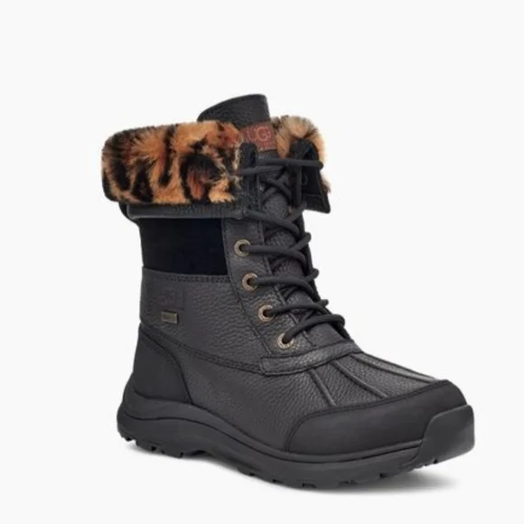 Ugg boots - Picture 1 of 4